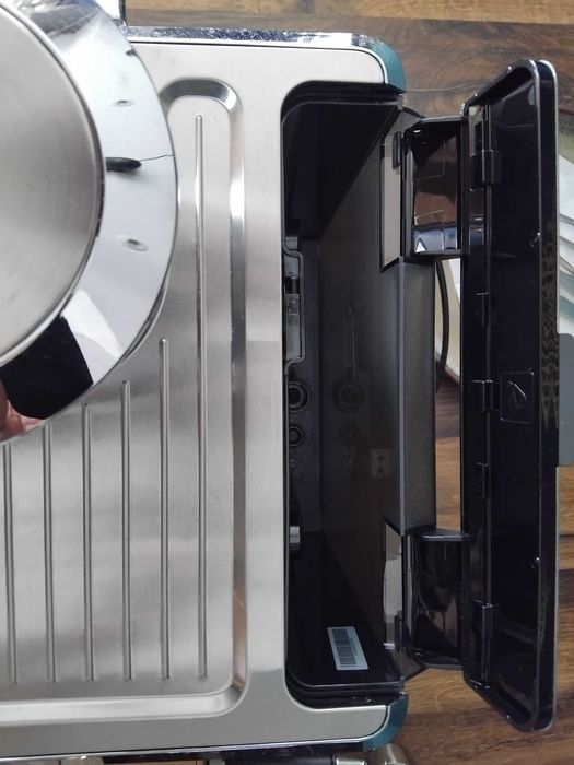 Máquina de café DeLonghi
