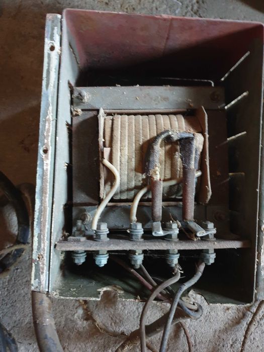 transformator 220 / 12 V