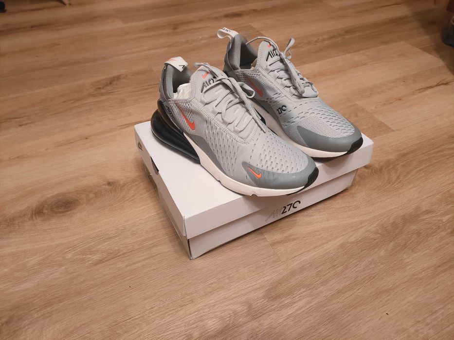 Nike AIRMAX 270 używane