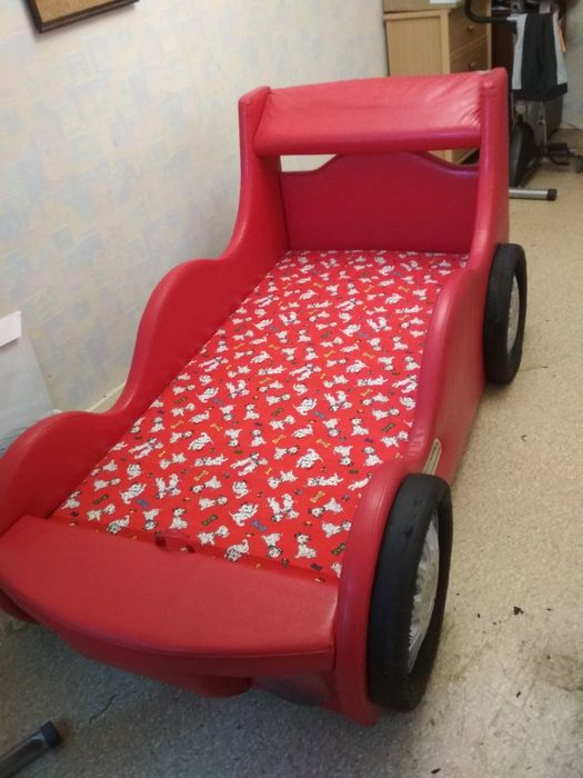 Кровать-машина