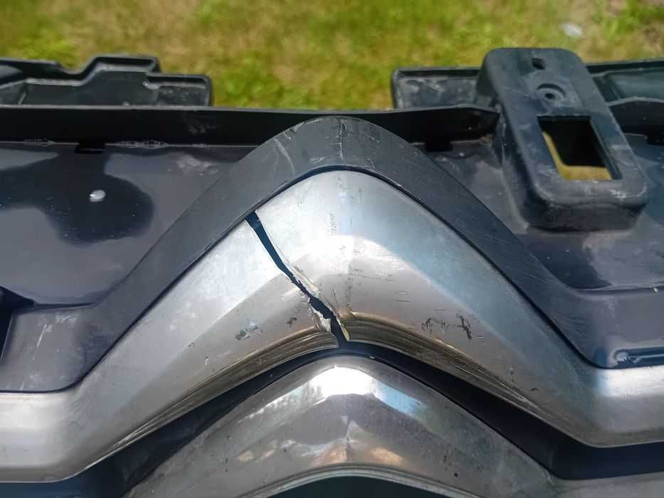 Citroen C3 III zderzak przedni.