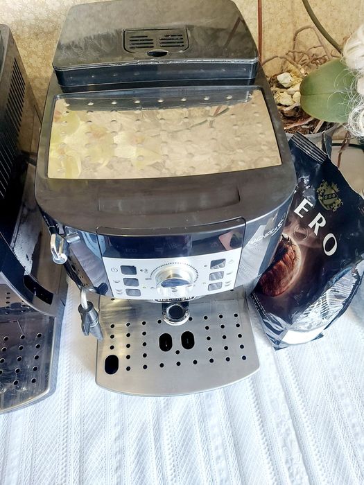 Кавомашина DeLonghi Magnifica S — ідеальний смак кожної чашки!