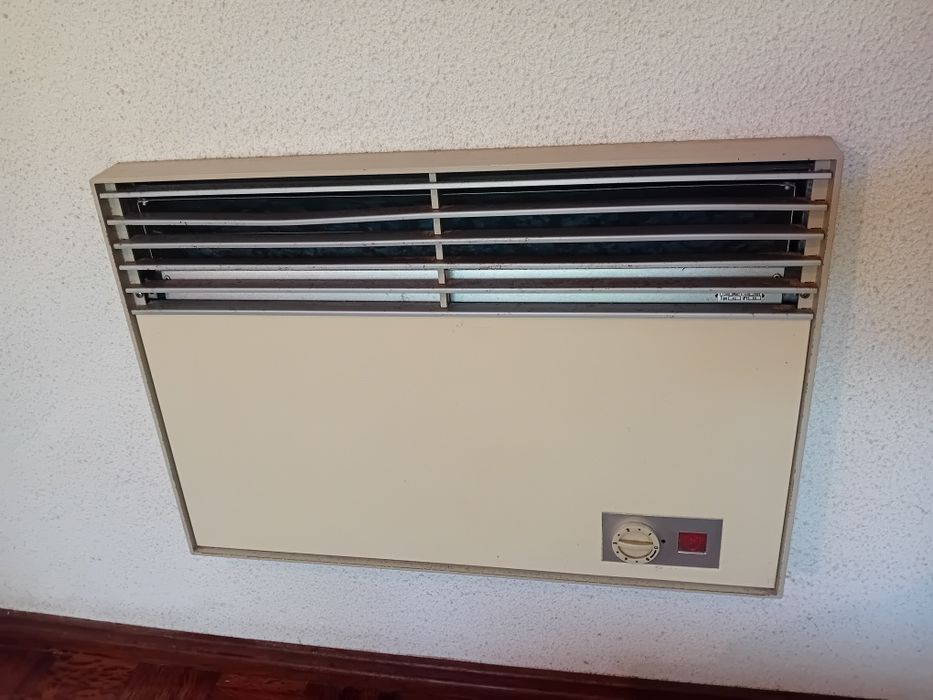 Radiadores / aquecedores de parede Efacec