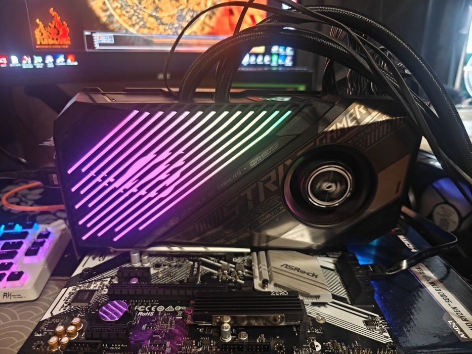 Под ремонт/на запчасти RX 6900 XT ROG STRIX LC 16gb