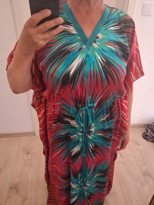 Piękne ponczo, pareo, sukienka roz.46.