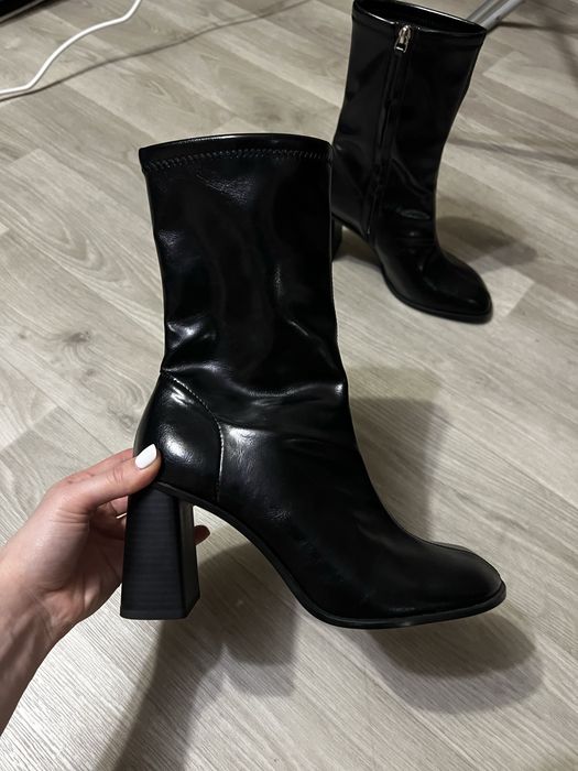 Нові ботинки сапожки на каблуку h&m ботильони