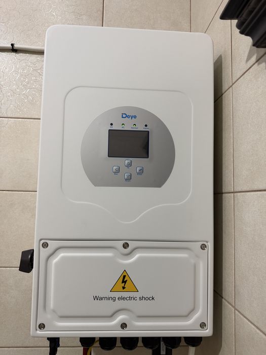 Гібридний інвертор Deye SUN-6K