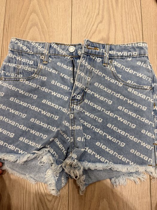 Шорти жіночі Levi’s, Zara, Alexander Wang