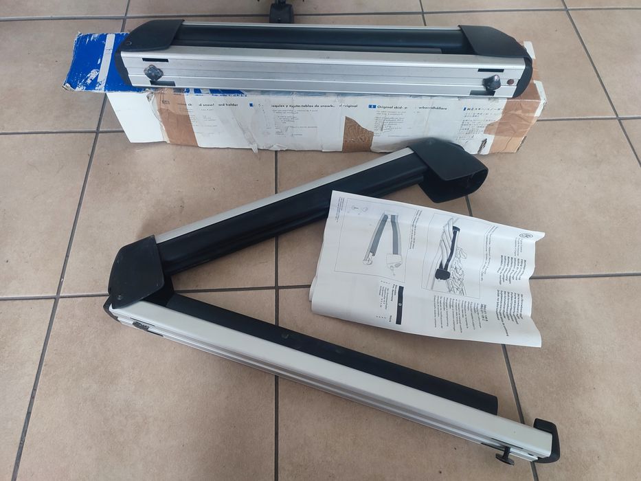 Box dachowy trumna bagażnik uchwyt narty