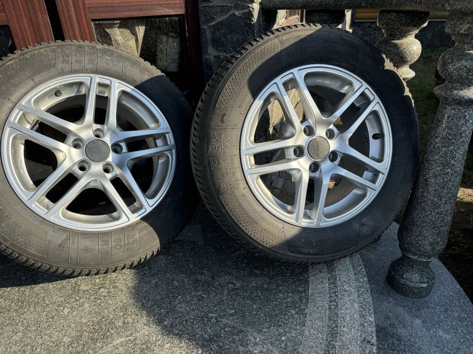 Комплект литых дисков r16 5-108