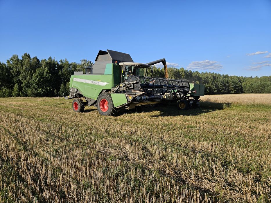 Kombajn zbożowy Fendt 6275L