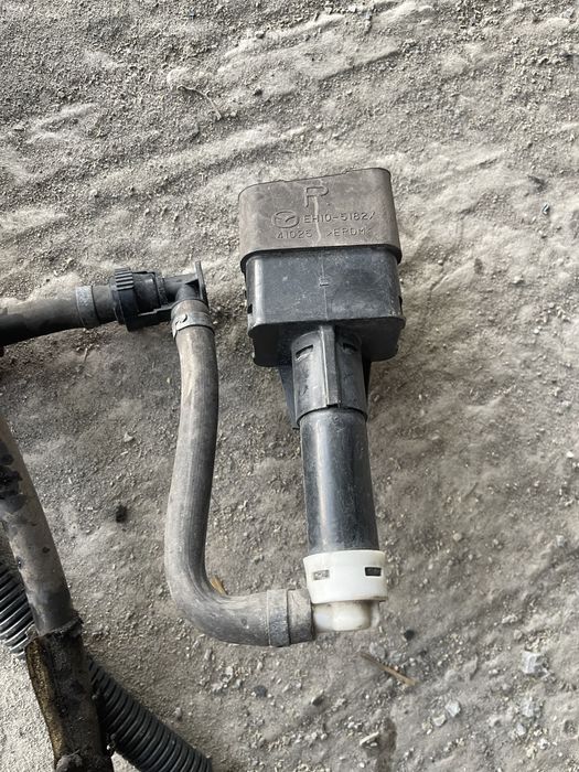 Форсунки омывателя фар Mazda CX-5/CX-7 2шт.