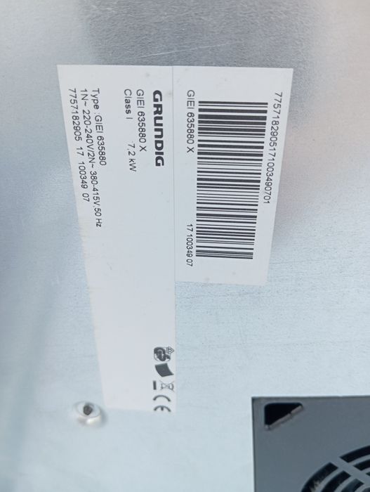 ИНДУКЦИОННАЯ варочная поверхность Grundig из Германии отличное состоян