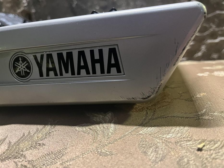 Мікшерний пульт  Yamaha  TF 1