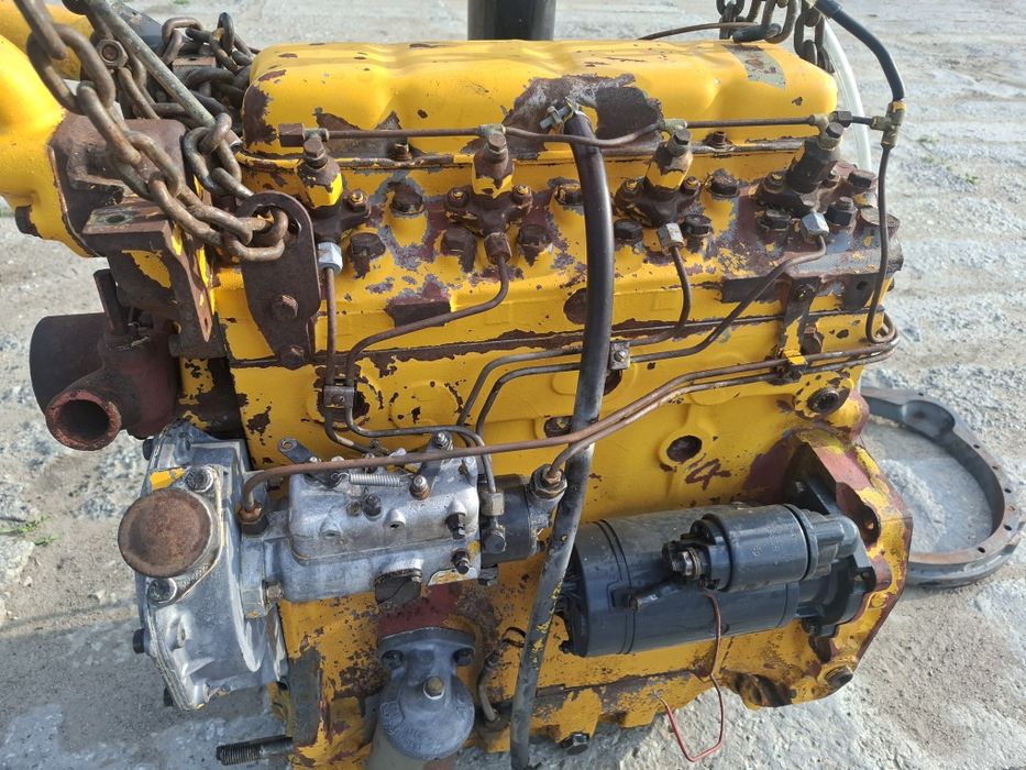 Silnik perkins 4cyl mf ursus landini jcb cat pompa wspomagania pokrywa