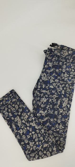Spodnie damskie w kwiaty coquette h&m