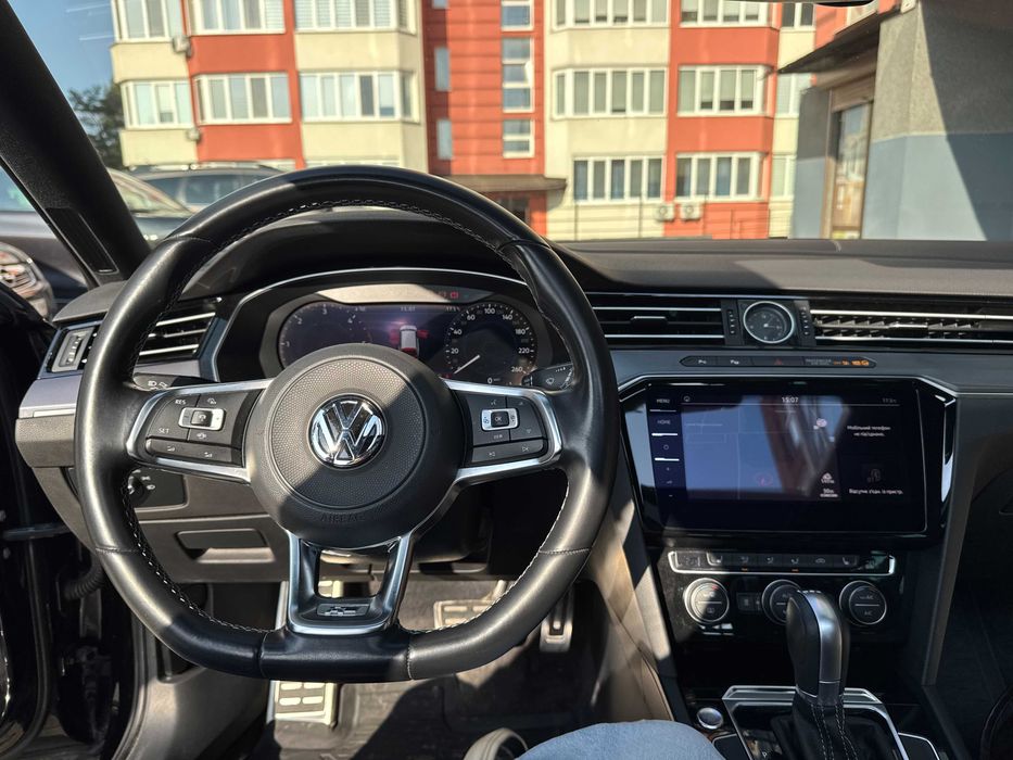 Volkswagen Passat 2018 R-Line