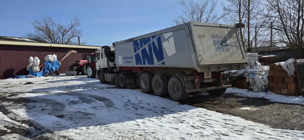 Продам полуприцеп  самосвал  на 30 кубов идеальное состояние