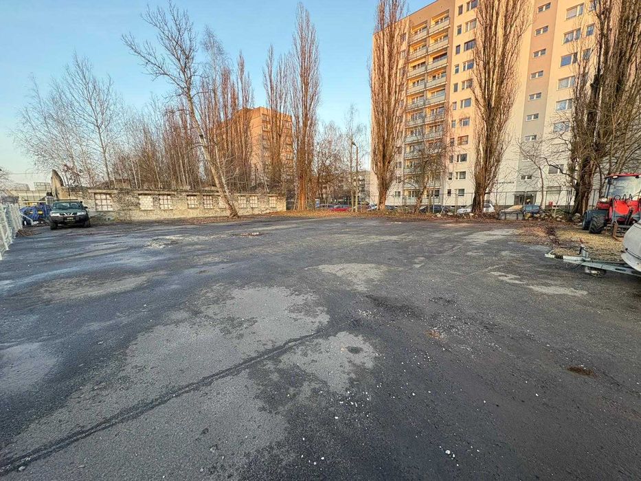 Wynajem terenu pod miejsca postojowe Katowice, Ligota, Parking
