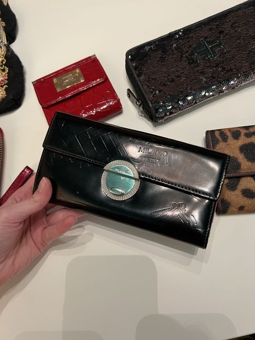 Кошельки ретро Prada, Dolce & Gabanna, Versace
