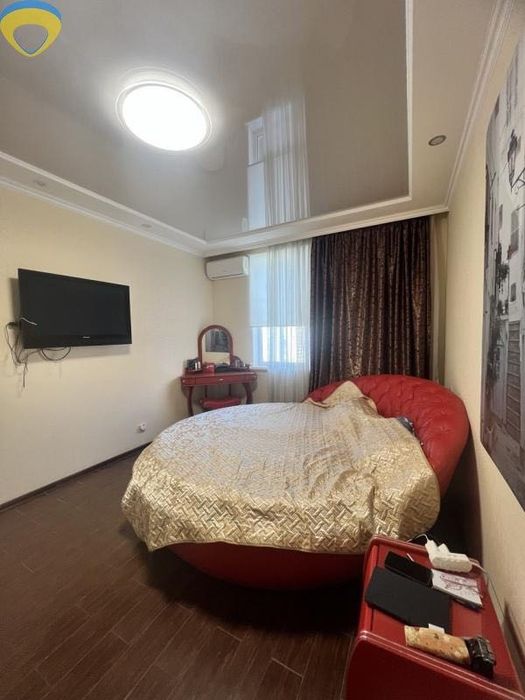 Продам 1-кімнатну квартиру в ЖК Альтаїр-2 на Таїрова