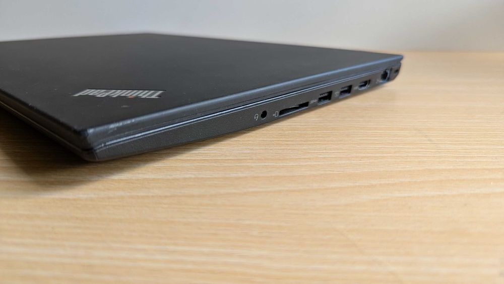 Мобільна робоча станція P52s на Intel Core i5\8Гб\250Гб\NVidia Quadro P500\IPS