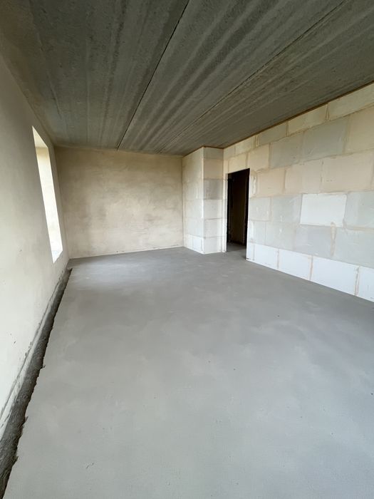 Велика євро 2 к квартира з ЖК Нові Метри . Є можлиаість переплагувати