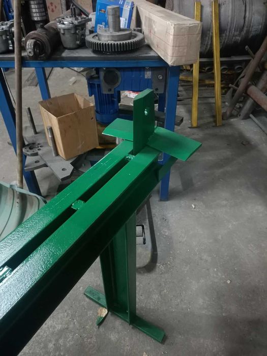 Дровокол гідравлічний