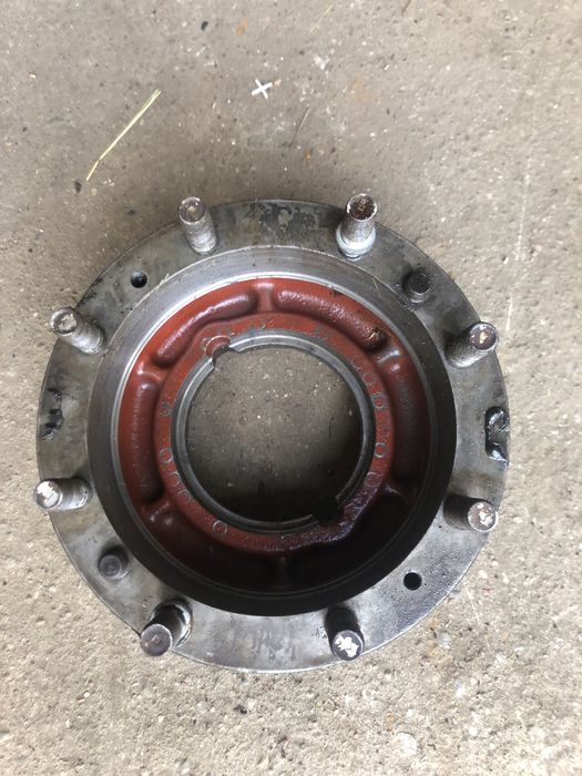 Zwrotnica 18864  piasta 18522 case 5120 carraro