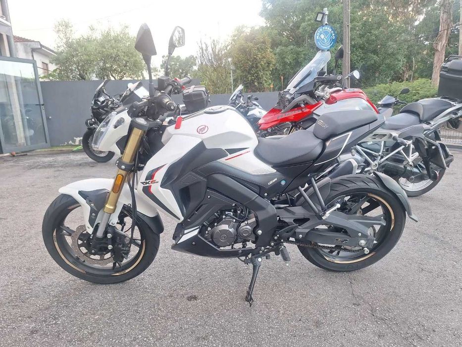 KEEWAY RKF 125CC 2025