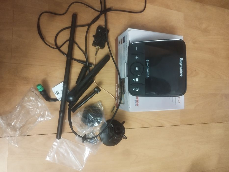Echosonda Raymarine Dragonfly 5 Pro