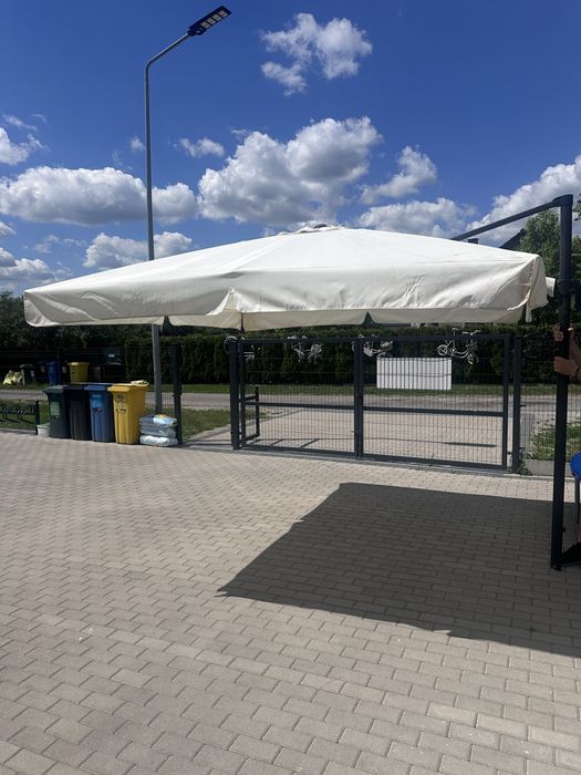 Parasol ogrodowy