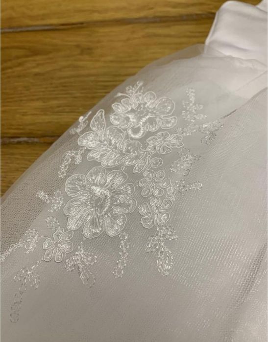 Святкова сукня 2-3р