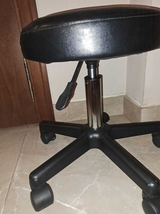 Marquesa portátil NOVA + banco rotativo