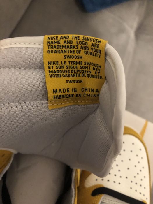 Jordan 1 retro high OG yellow orche