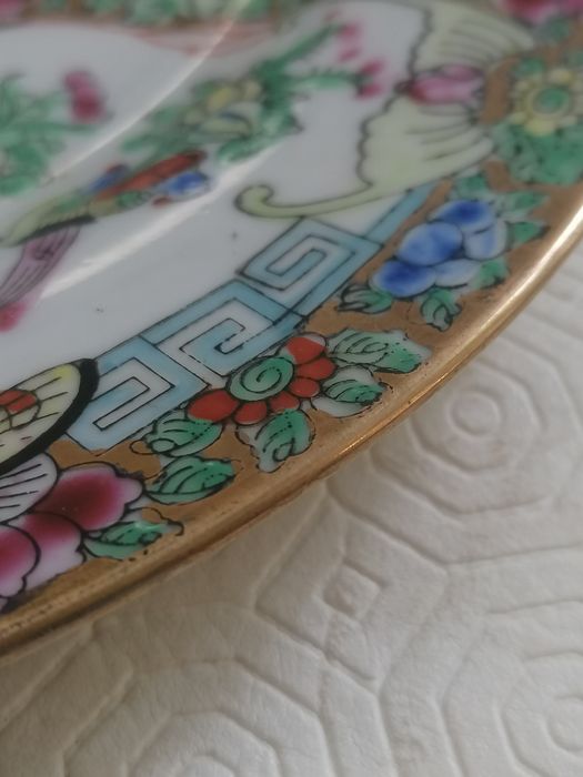 Prato em porcelana chinesa