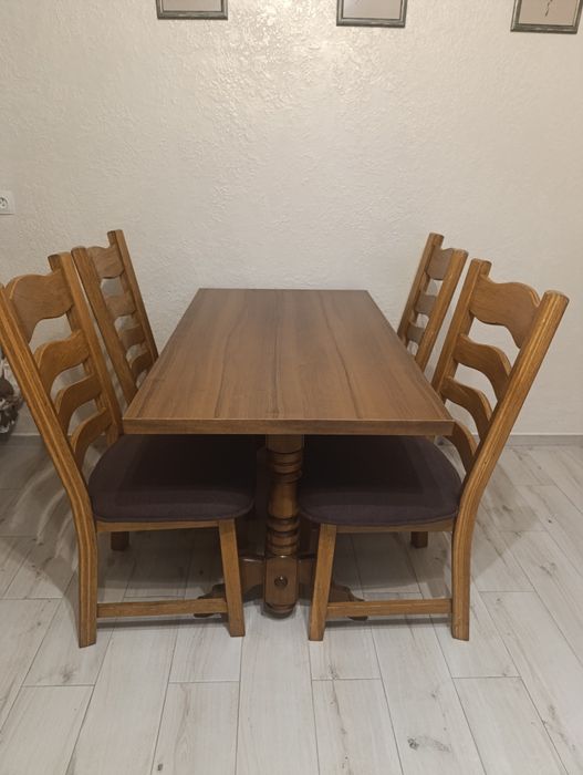 Продам крісла  , стіл