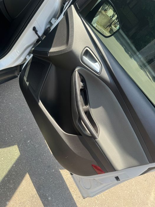 Focus 3. 2.0 автомат