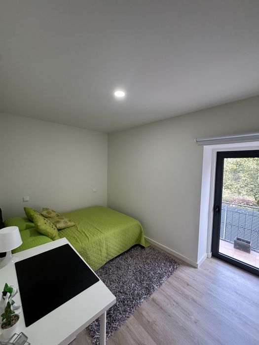 5 quartos para estudantes em moradia