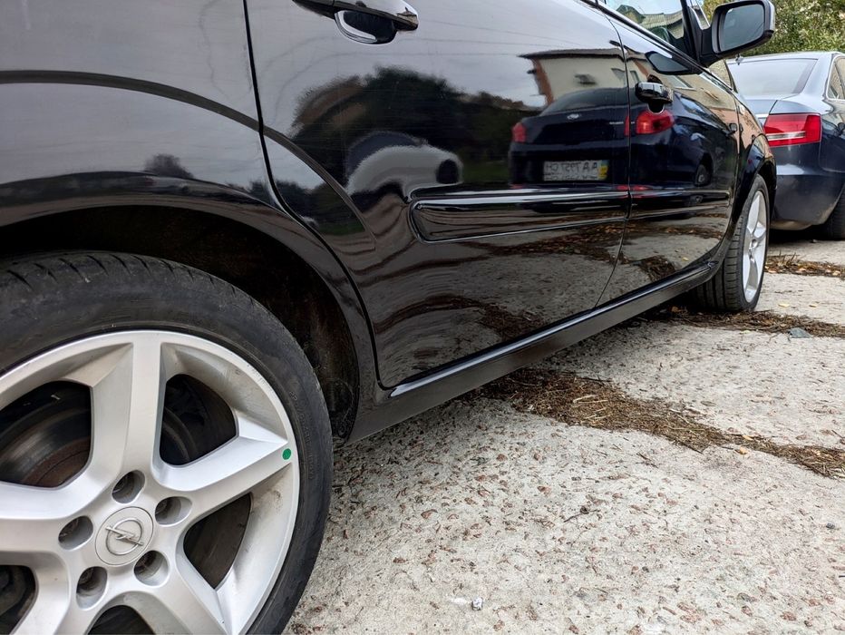 Продам Opel Zafira