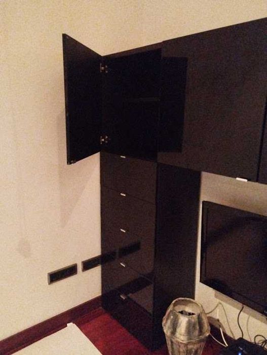 Móvel IKEA com 3 blocos separados