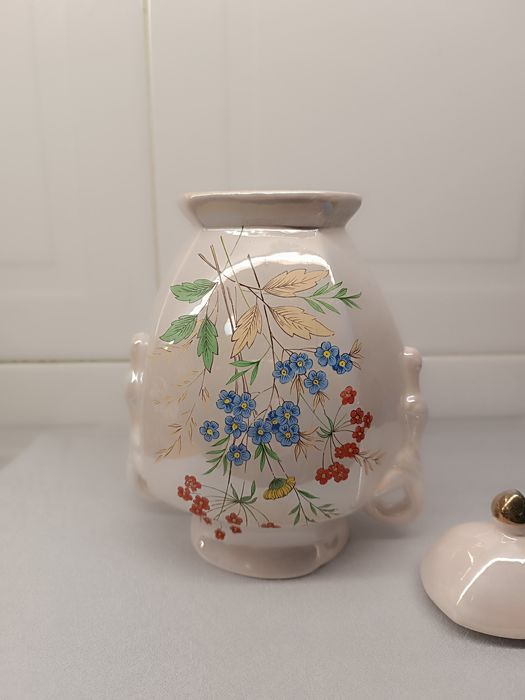 Pote Jarra Flores. Porcelana Vintage. 21 cm