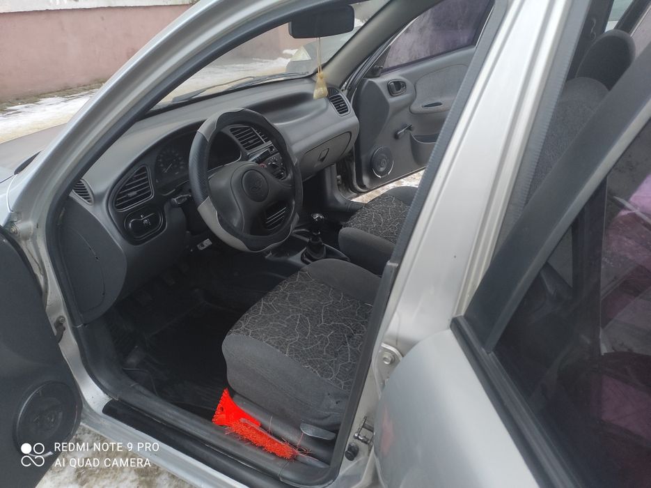 Продам авто Део  Ланос