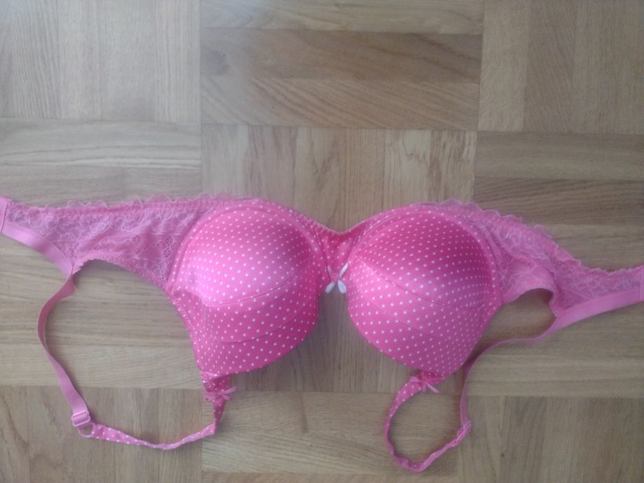 Biustonosz różowy  roz. 85/C