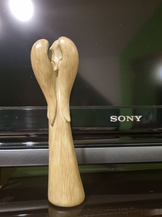 Anioł sliczna figurka