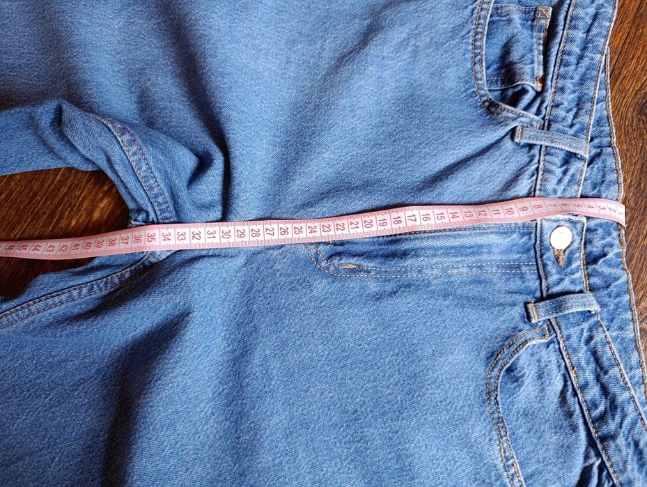 Джинсы wide leg 40(38) розмір + кофтинка у подарунок