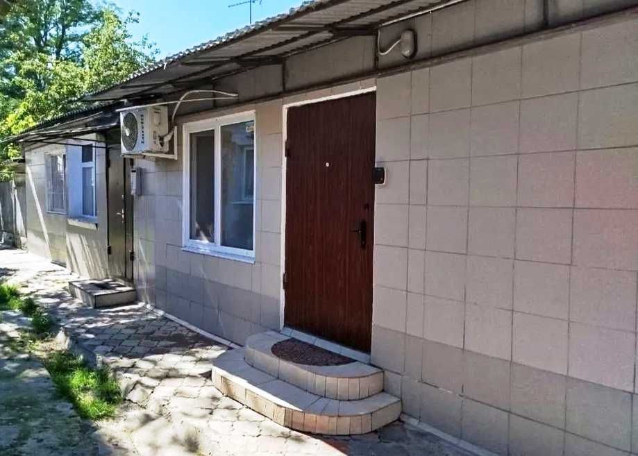 G9 Продам 1/2 будинку на Москалівці