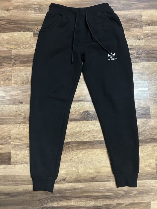 Czarny dres młodzieżowy Adidas 158–164 bluza z kapturem + spodnie