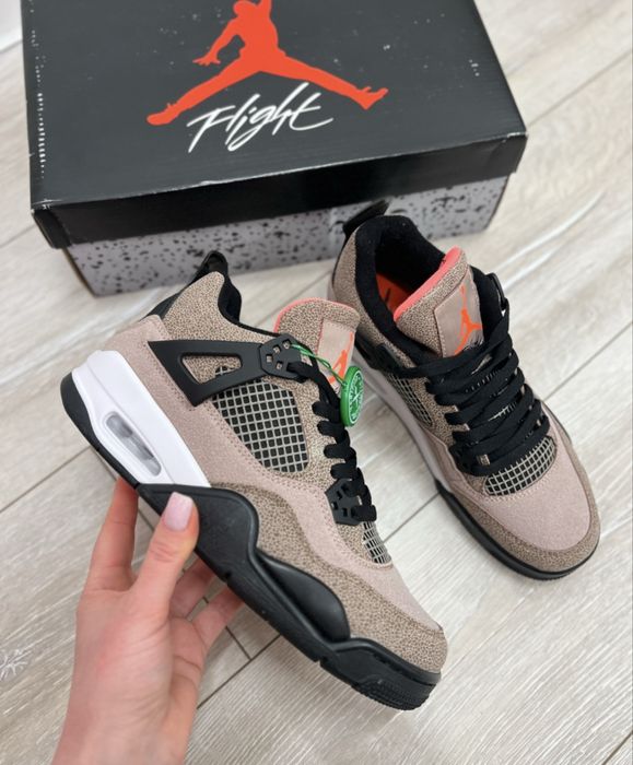 Кросівки nike air jordan retro 4  38.5 - 44p