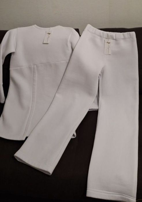 Продам,теплий, спортивний  костюм на флісі, висока якість.